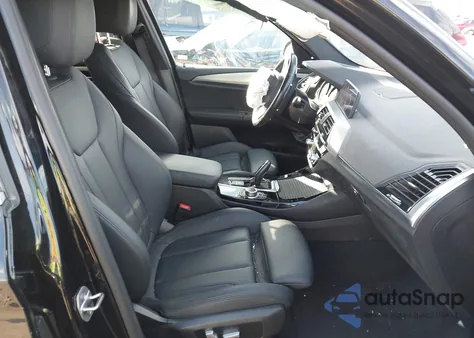 2021 BMW X3 Sdrive30I z USA, uszkodzony, nr VIN 5UXTY3C02M9H61330